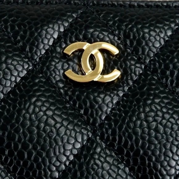 CHANEL Continental Caviar Skin Zipp Wallet - Picture 5 of 12